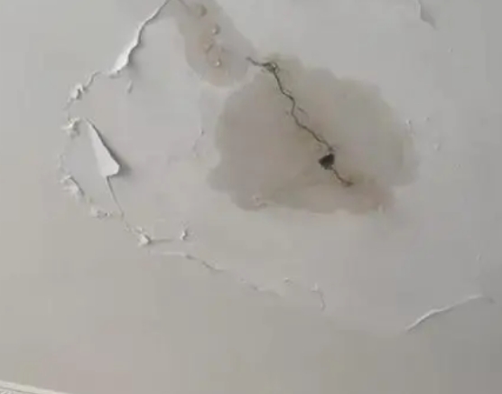 呈贡阳台漏水维修公司分享下屋面防水工程质量问题原因分析